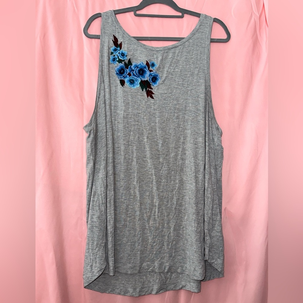 American Eagle Soft & Sexy Tank with Embroidered Flower Detail